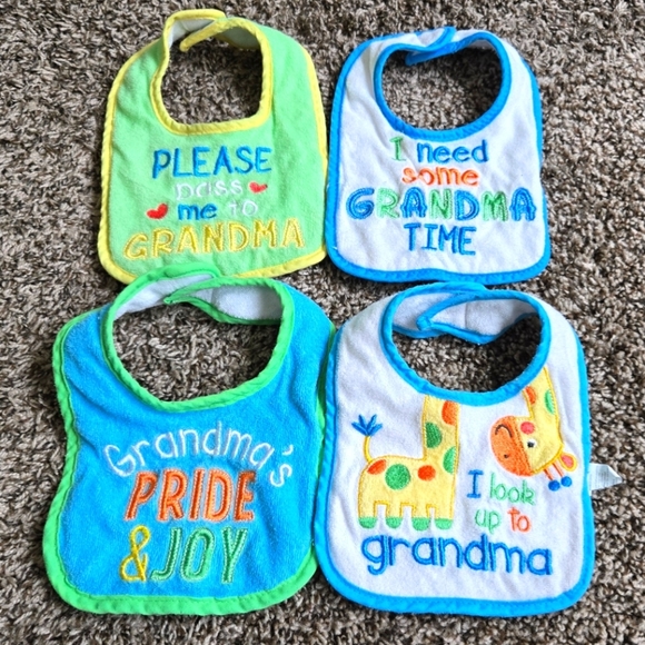 *3/$15 Baby Bibs Grandma set of 4 multi colored - Picture 1 of 7
